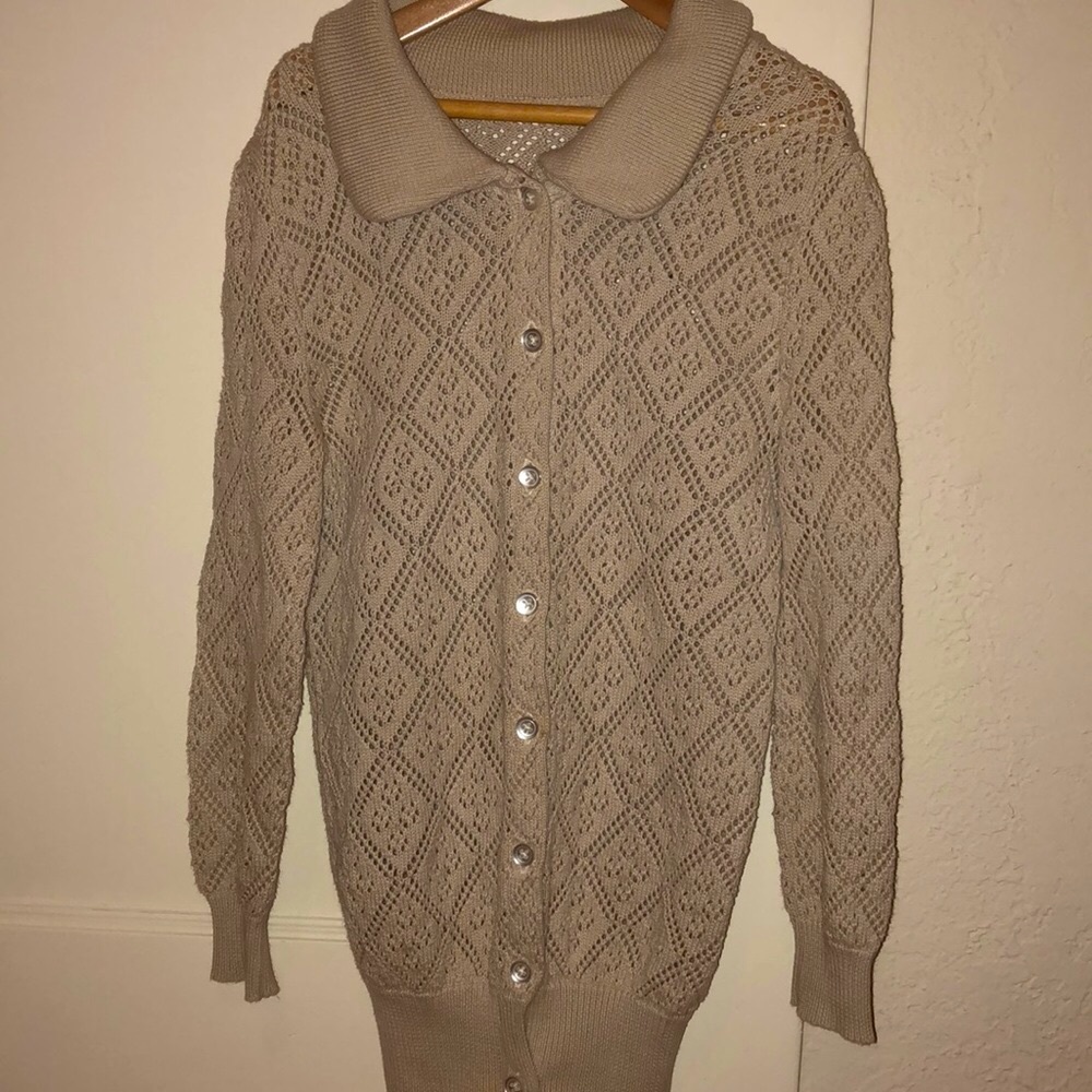 Peek sweater